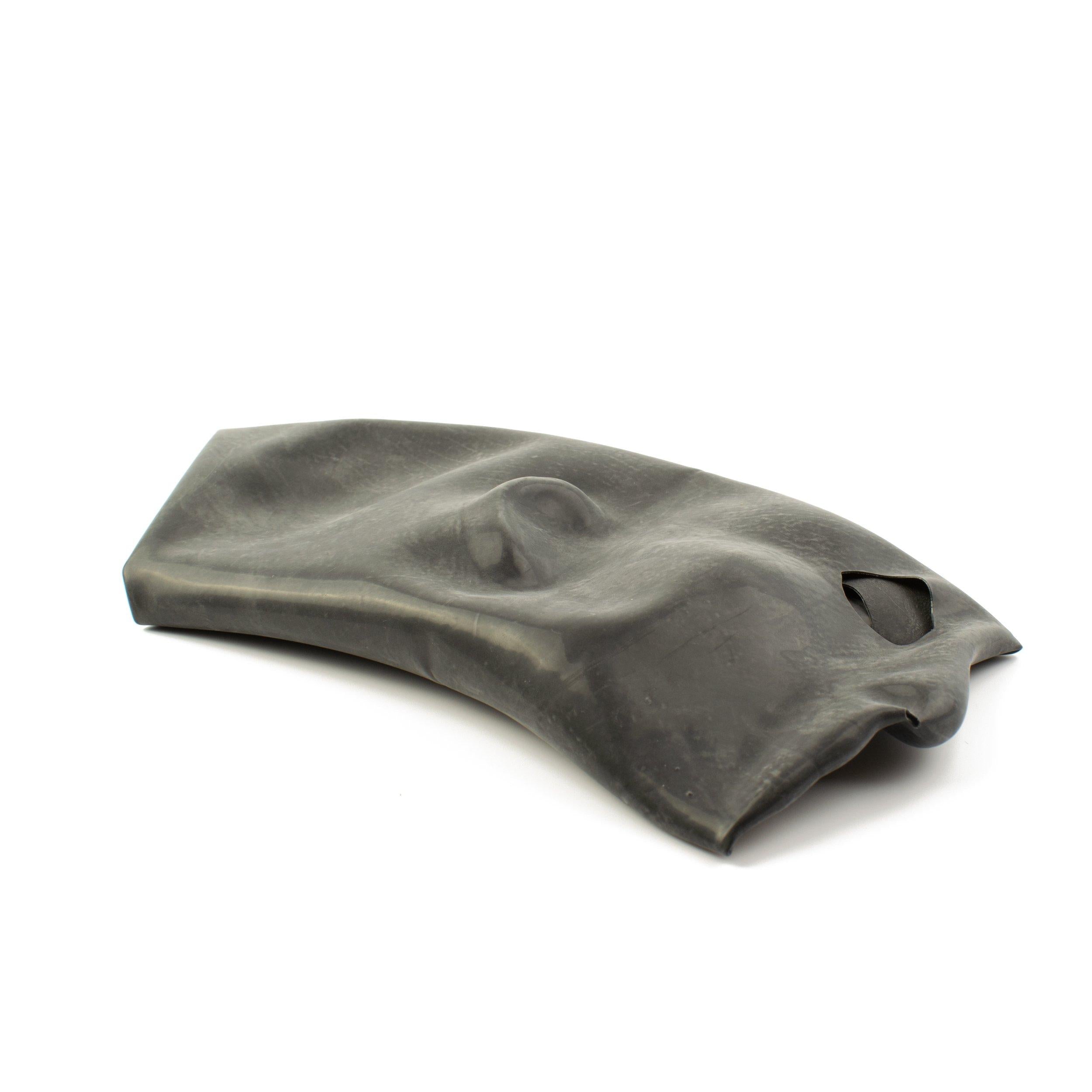 Rubberfashion Latex Maske Damen anatomisch - Latexmaske Haube mit Öffnungen für Augen und Nase für Frauen